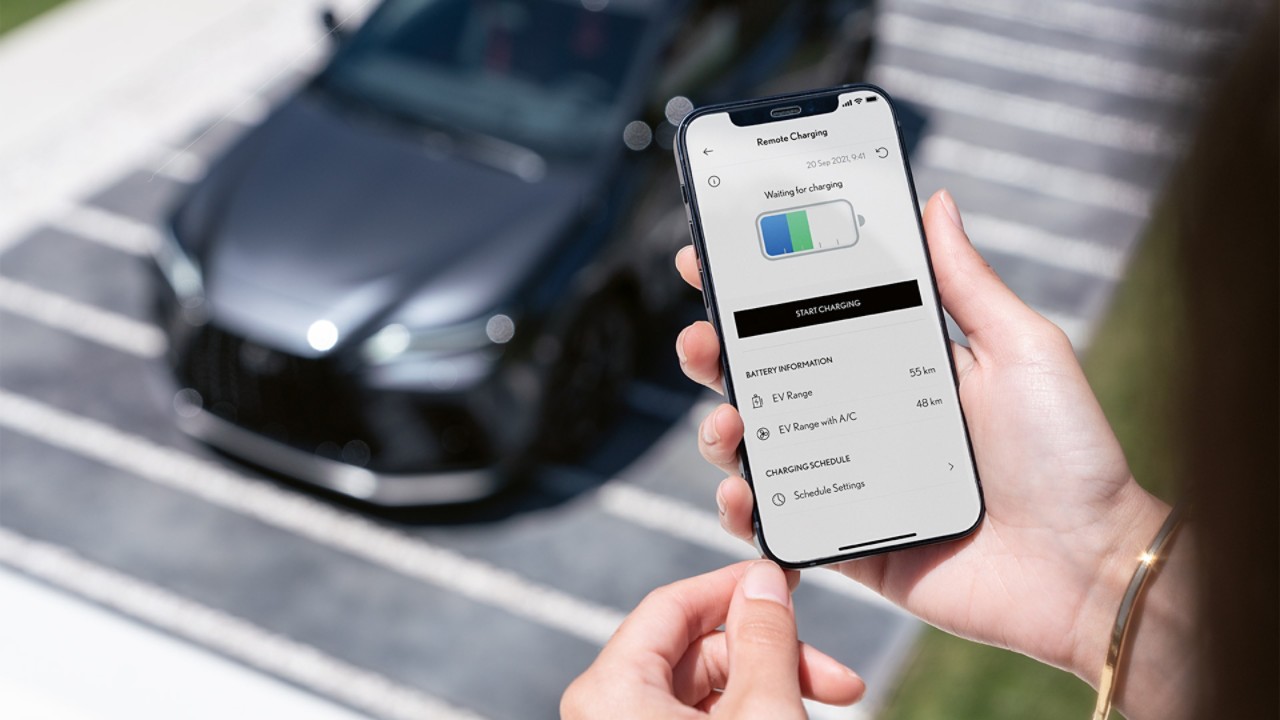 Die Lexus Link App auf einem Smartphone
