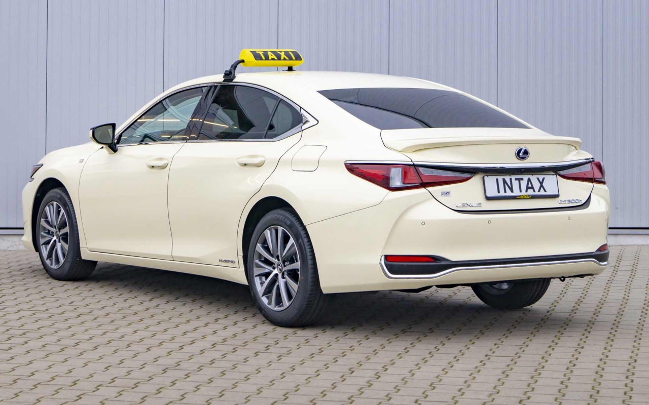 Lexus ES 300h Vollhybrid-Taxi 