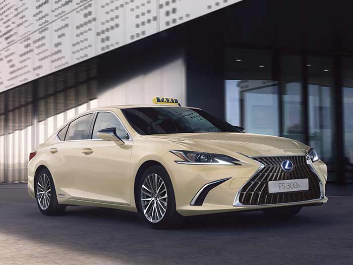 Lexus ES