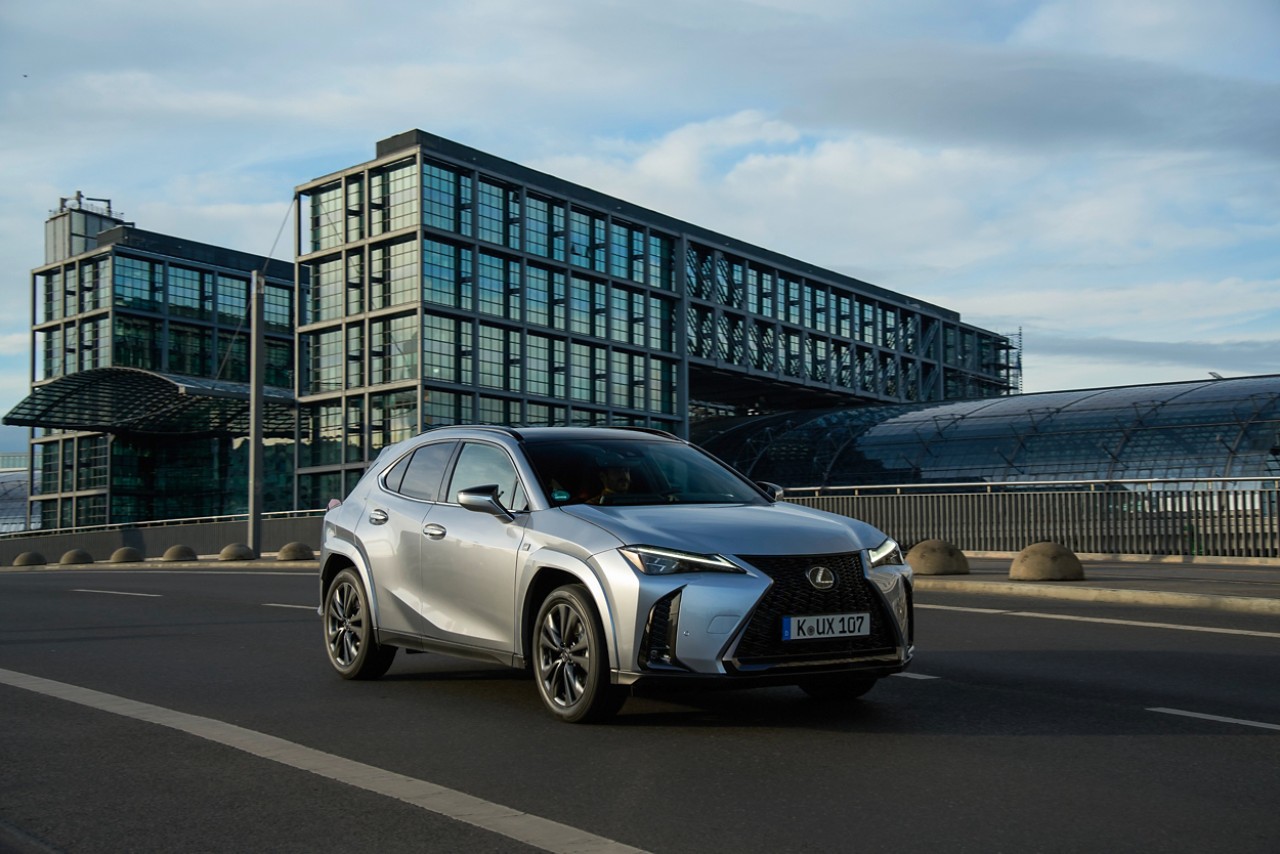 attraktive-leasingraten-fur-den-neuen-lexus-ux