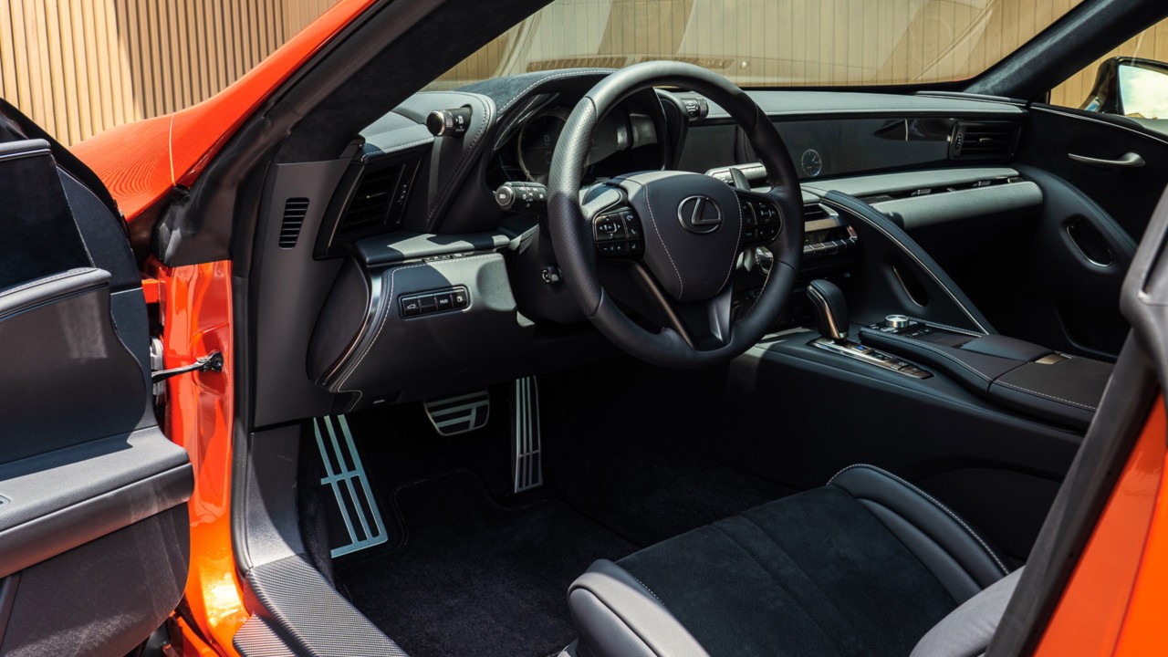Lexus LC orange