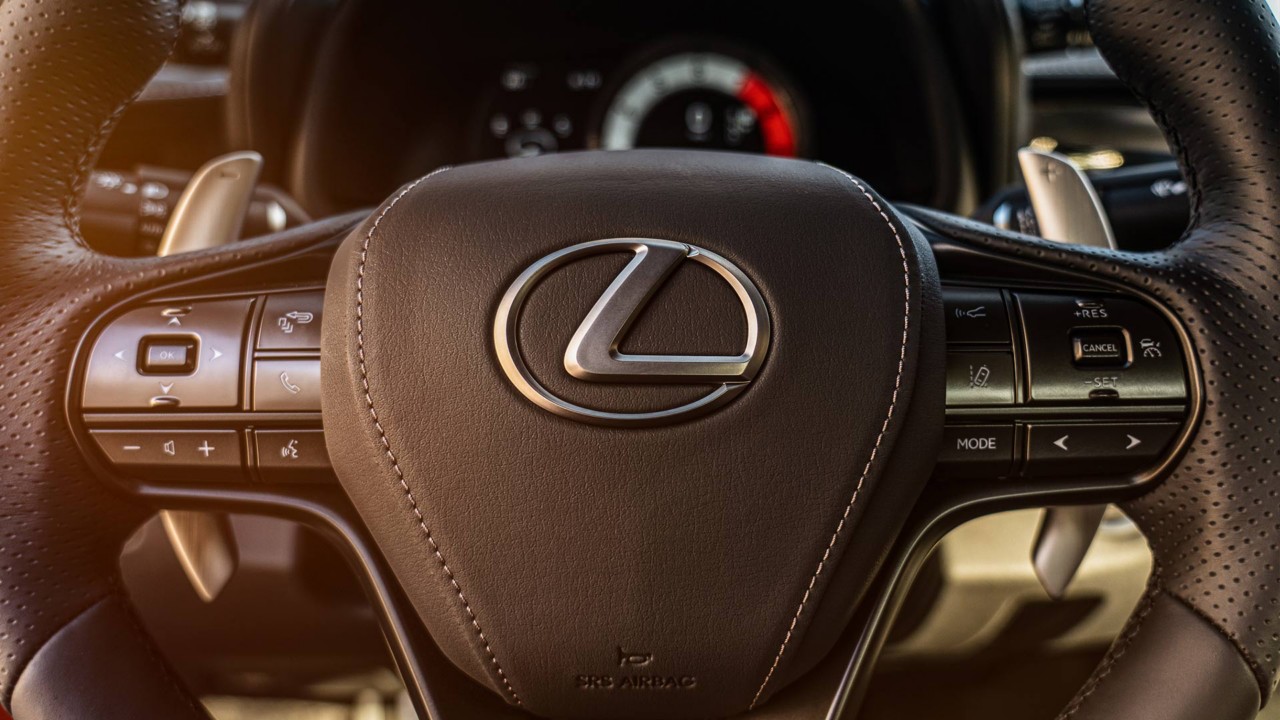 Lexus LC Sunsetorange