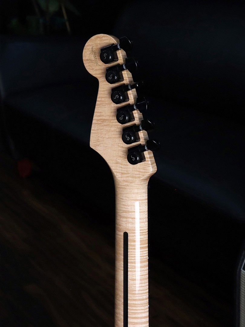 06-news-fender-lexus-lc-stratocaster-lexus