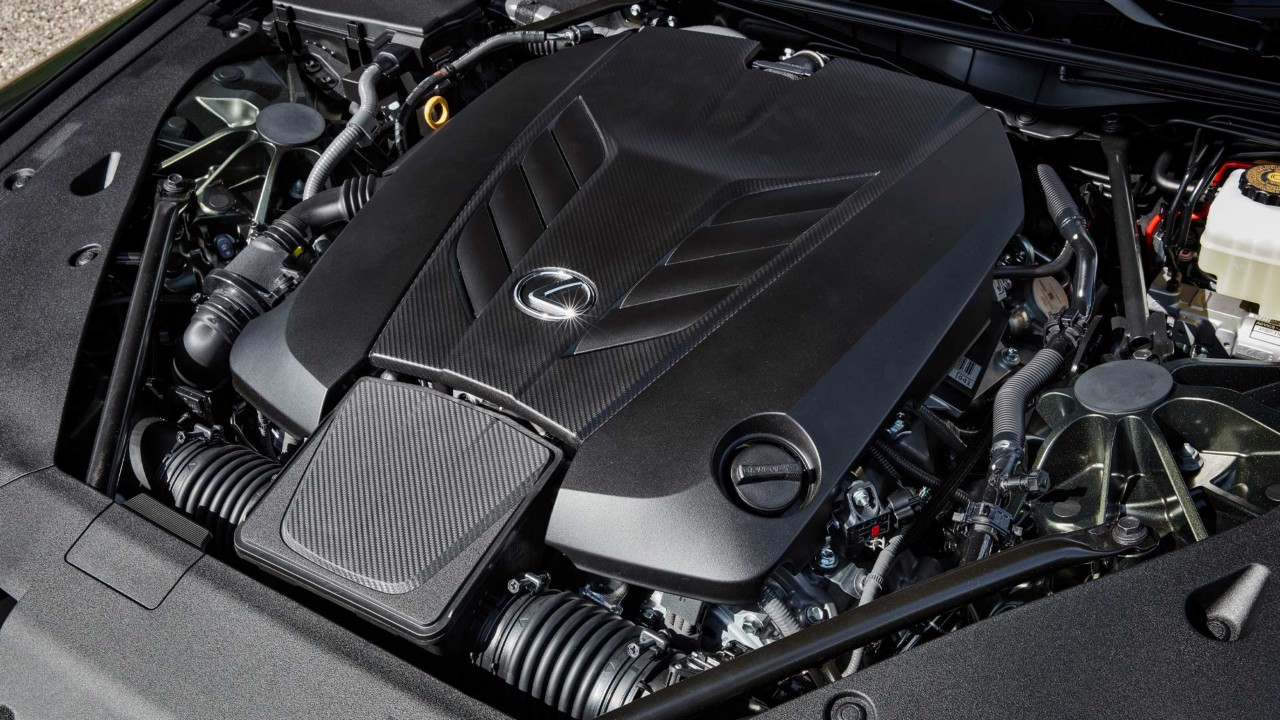 Motor des Lexus LC Cabriolets
