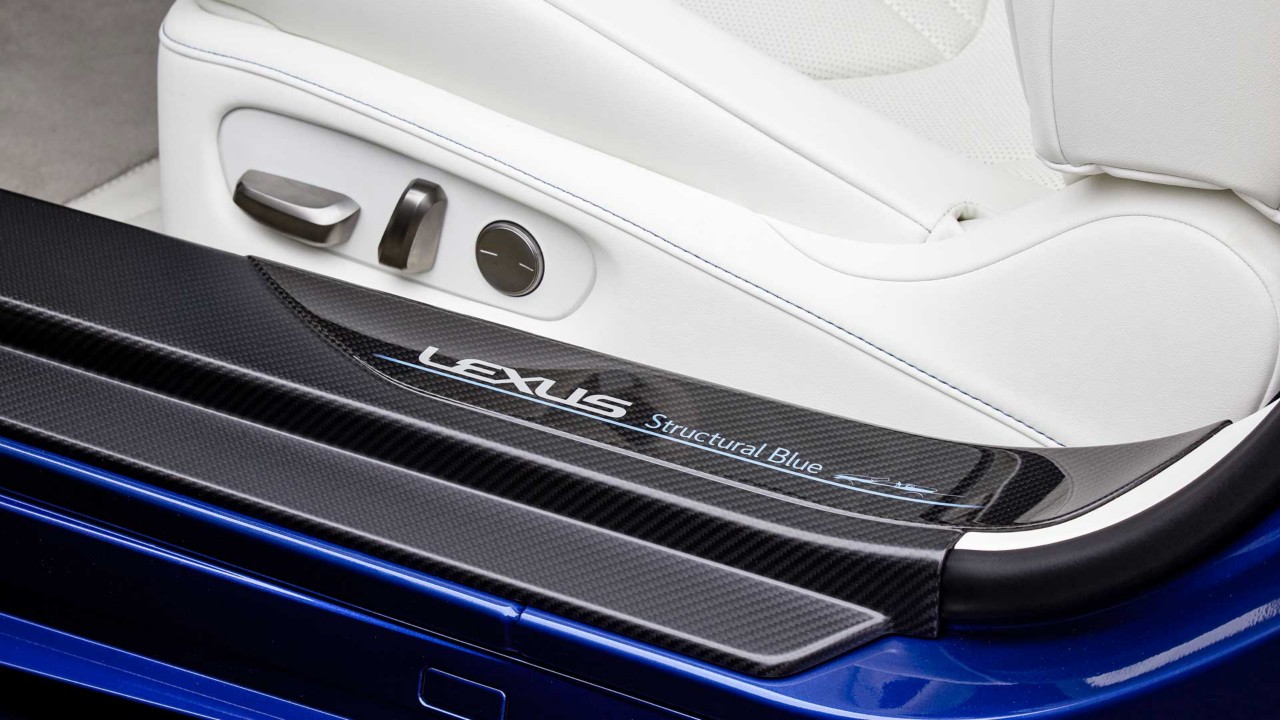 Einstiegsleistedes Lexus LC Cabriolets