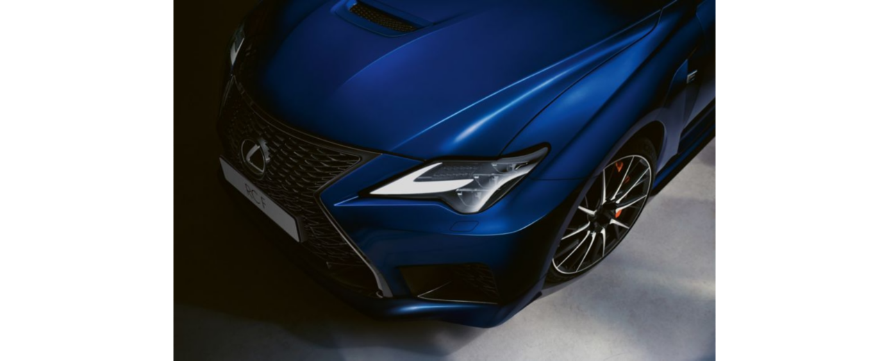 Lexus RC F Motorhaube