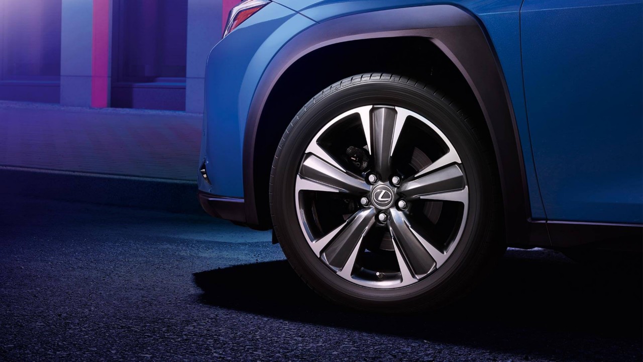 Lexus UX 300e