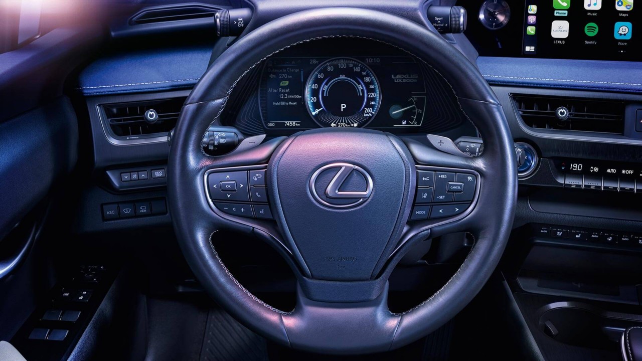 Lexus UX 300e
