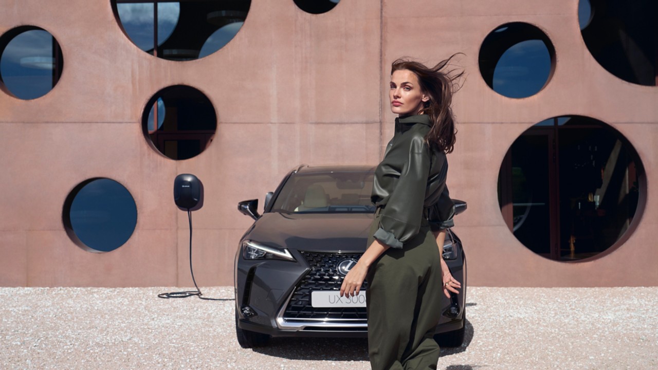 Lexus UX 300e